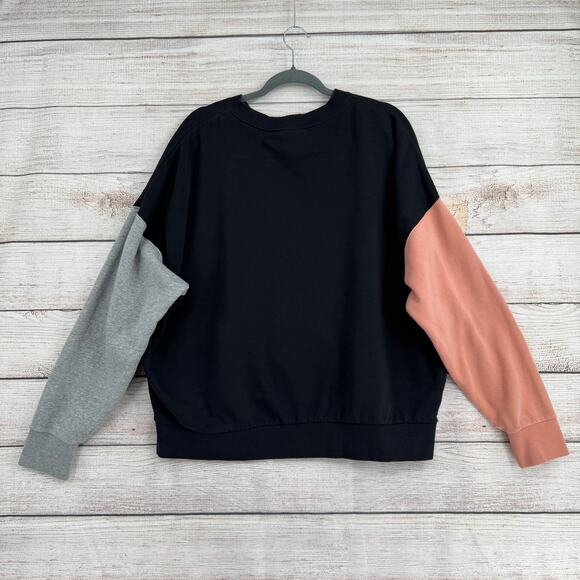 Nike Colorblock Embroidered Logo Crewneck Sweatshirt Women’s XL Black Pink Gray - Picture 2 of 13